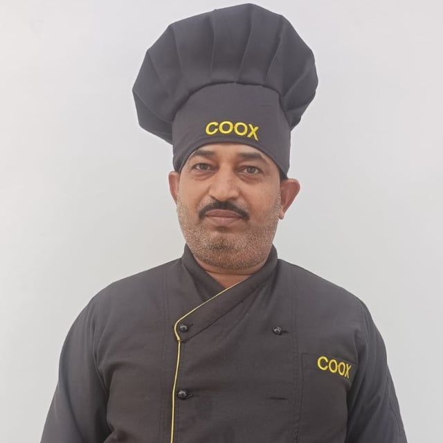 COOX best rated cooks chefs with highest ratings, reviews, feedback. Hire expert trending cooks for small house parties, private parties