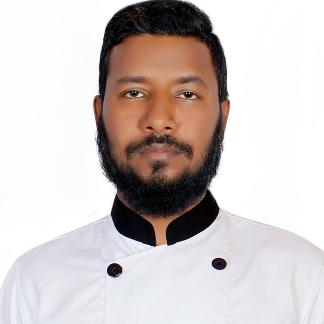 COOX best rated cooks chefs with highest ratings, reviews, feedback. Hire expert trending cooks for small house parties, private parties