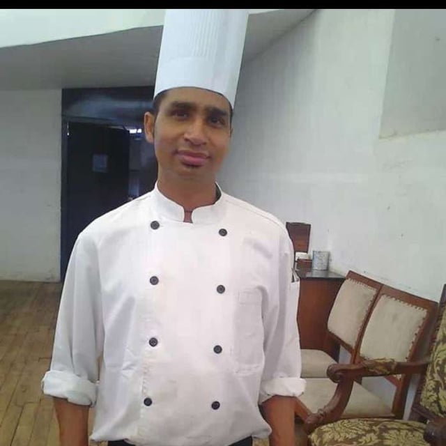 COOX best rated cooks chefs with highest ratings, reviews, feedback. Hire expert trending cooks for small house parties, private parties