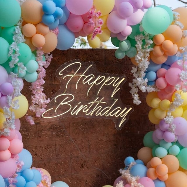 COOX best rated cooks chefs with highest ratings, reviews, feedback. Hire expert trending cooks for small house parties, private parties