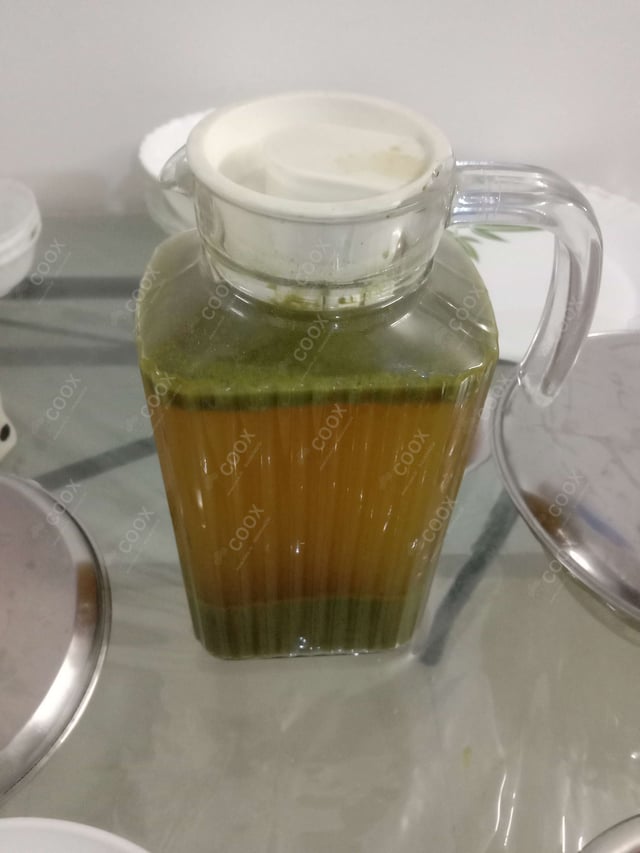 Delicious Gol Gappe (Pani Puri) prepared by COOX