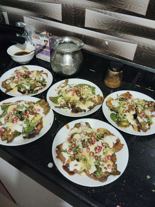 Delicious Palak Patta Chaat prepared by COOX