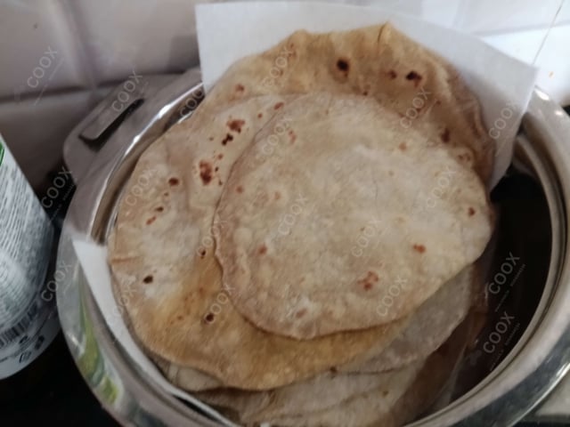 Delicious Tawa Rotis prepared by COOX