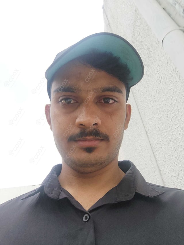 Chef from COOX at bookings. Professional cooks chefs at home