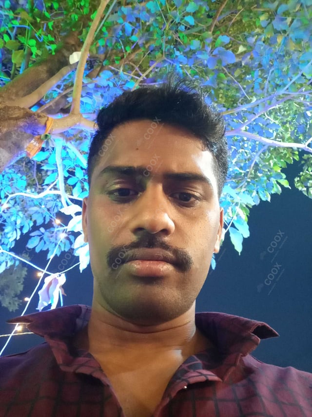 Chef from COOX at bookings. Professional cooks chefs at home