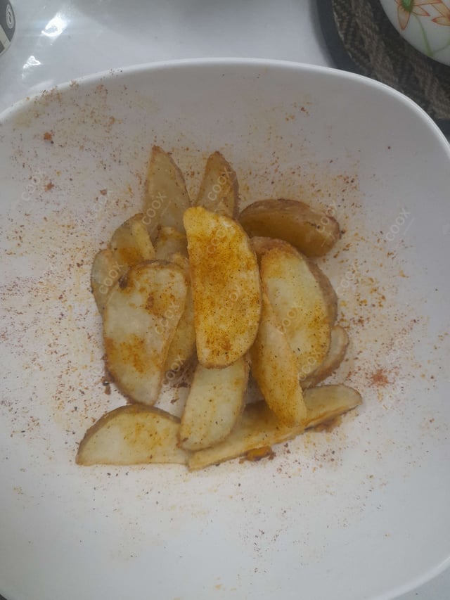 Delicious Potato Wedges prepared by COOX