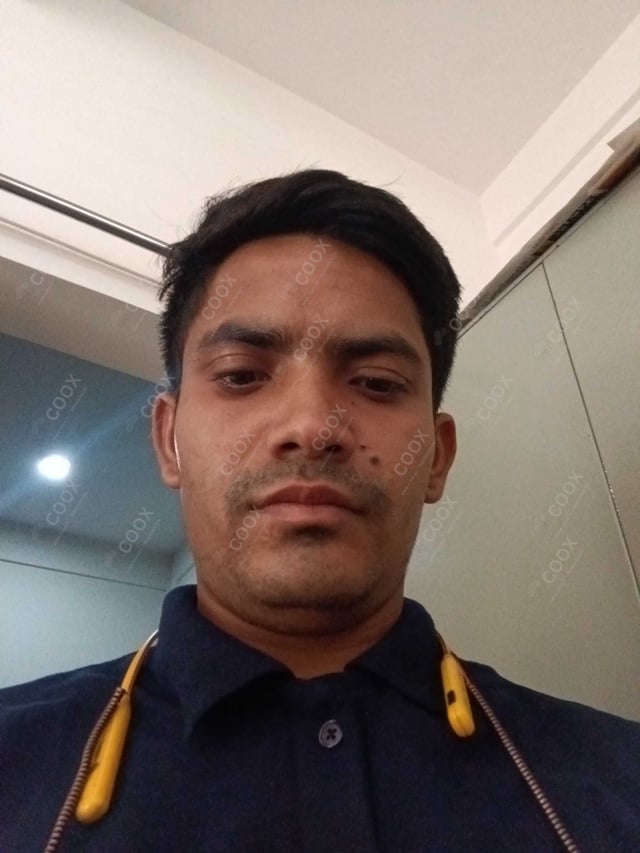 Chef from COOX at bookings. Professional cooks chefs at home