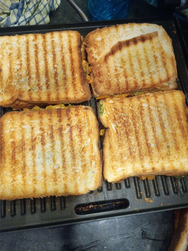 Delicious Sandwich prepared by COOX