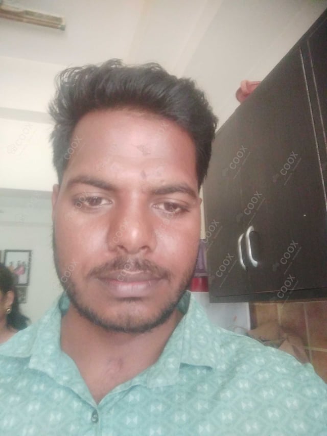 Chef from COOX at bookings. Professional cooks chefs at home