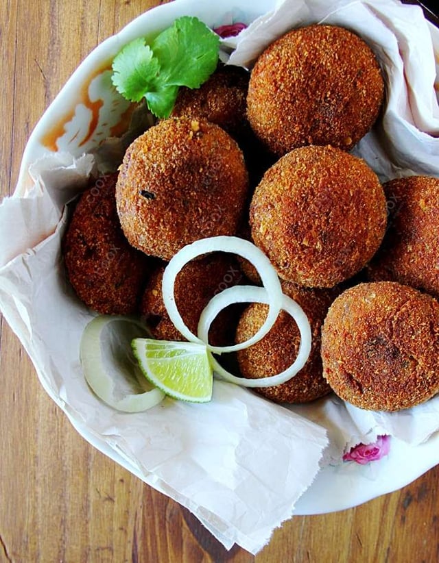 Tasty Chicken Cutlets cooked by COOX chefs cooks during occasions parties events at home
