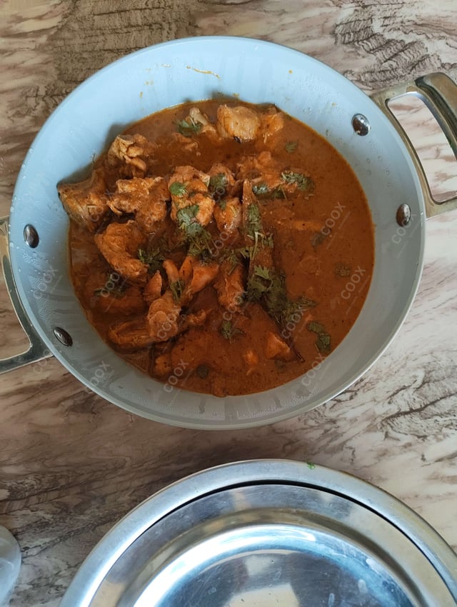 Delicious Kadhai Chicken prepared by COOX