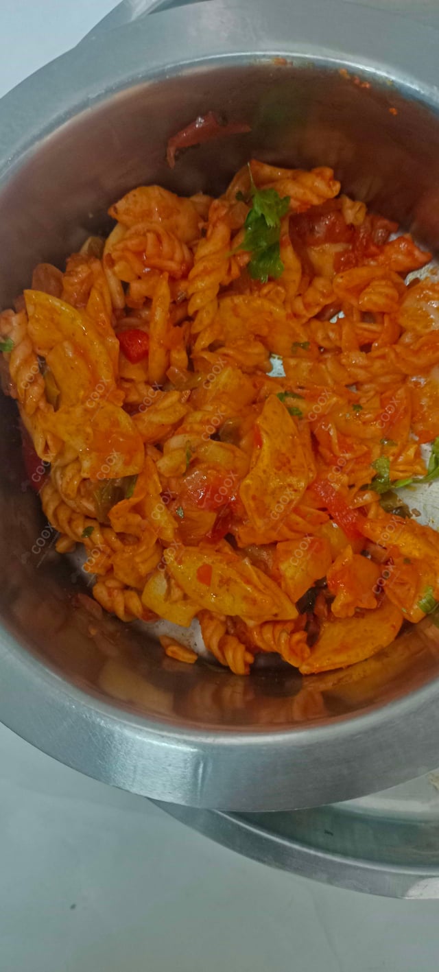 Tasty Macaroni cooked by COOX chefs cooks during occasions parties events at home