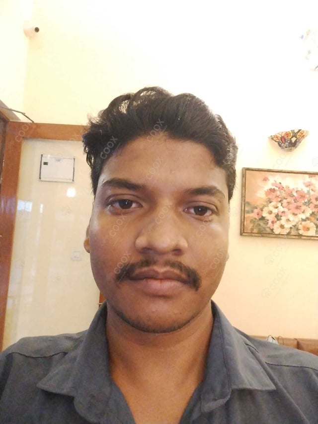 Chef from COOX at bookings. Professional cooks chefs at home