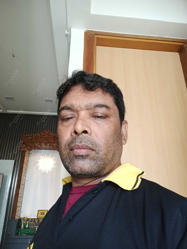 Chef from COOX at bookings. Professional cooks chefs at home