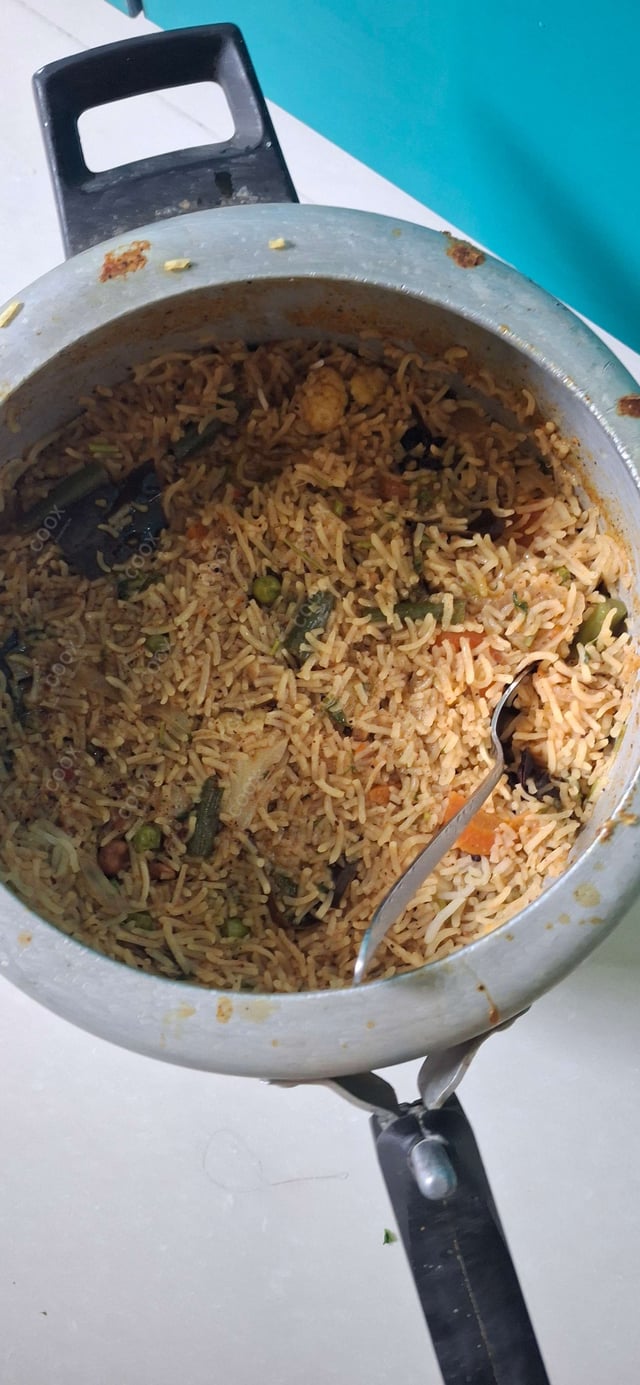 Delicious Veg Biryani prepared by COOX