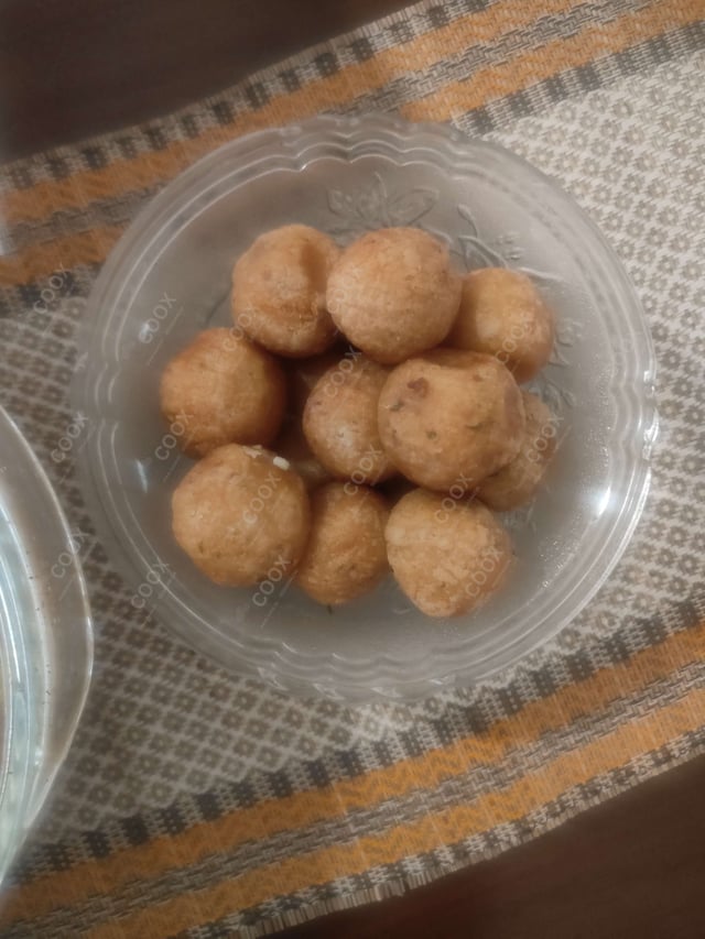 Tasty Malai Kofta (White Gravy) cooked by COOX chefs cooks during occasions parties events at home