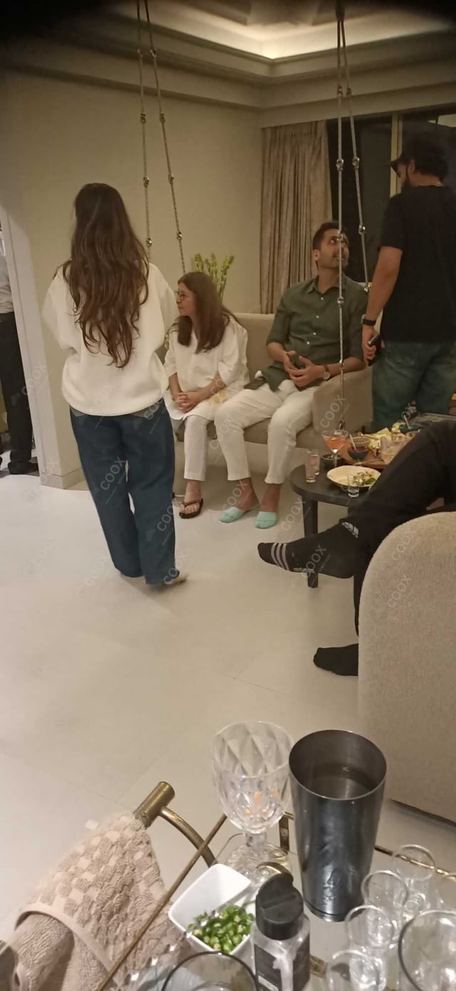 Happy Moment by COOX