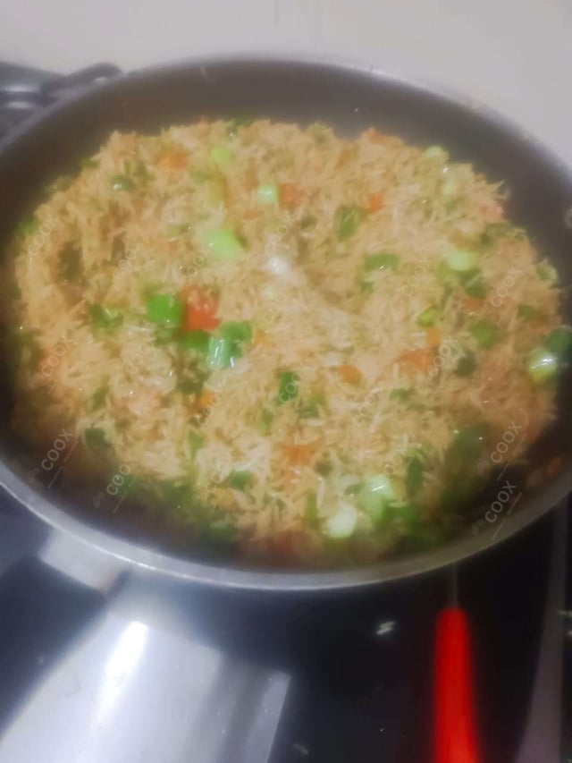 Delicious Veg Fried Rice prepared by COOX
