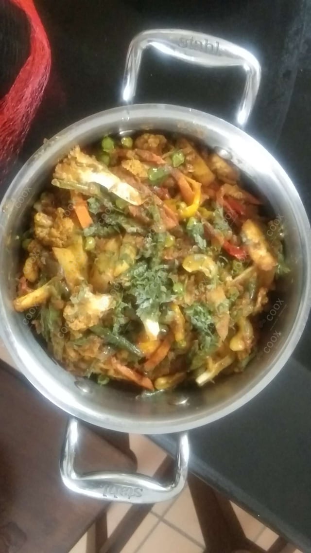 Delicious Veg Jalfrezi prepared by COOX