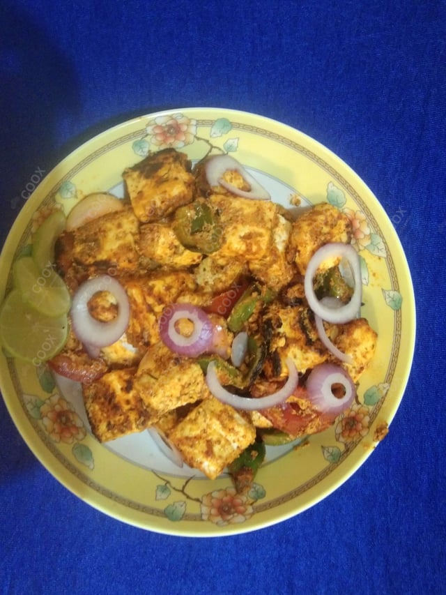 Delicious Paneer Tikka prepared by COOX