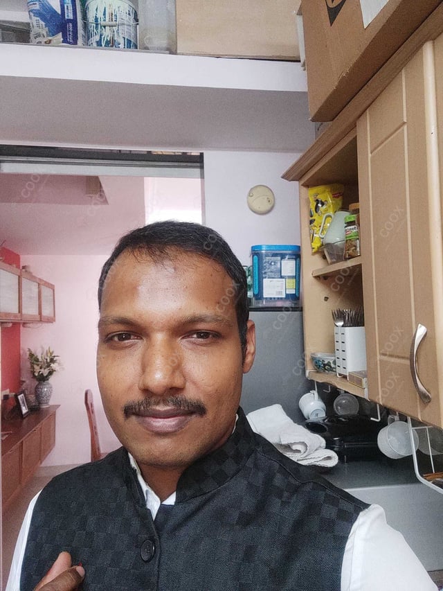 Chef from COOX at bookings. Professional cooks chefs at home