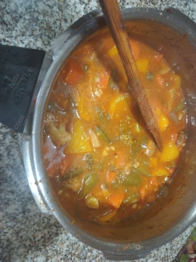 Delicious Mix Veg in Hot Garlic Sauce prepared by COOX