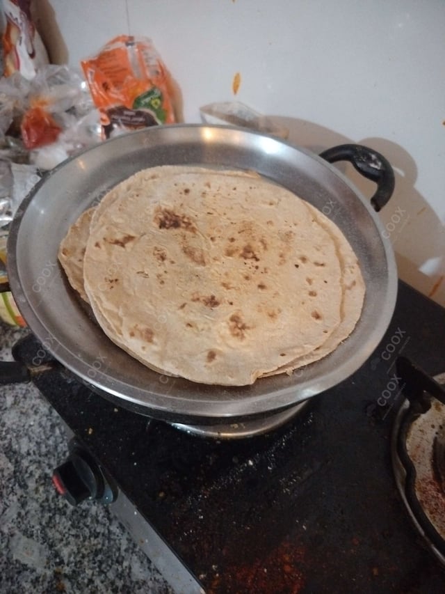 Delicious Tawa Rotis prepared by COOX