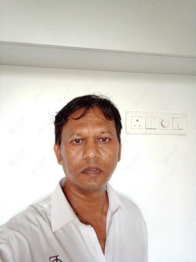 Chef from COOX at bookings. Professional cooks chefs at home