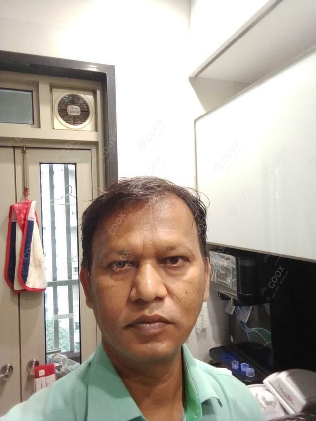 Chef from COOX at bookings. Professional cooks chefs at home