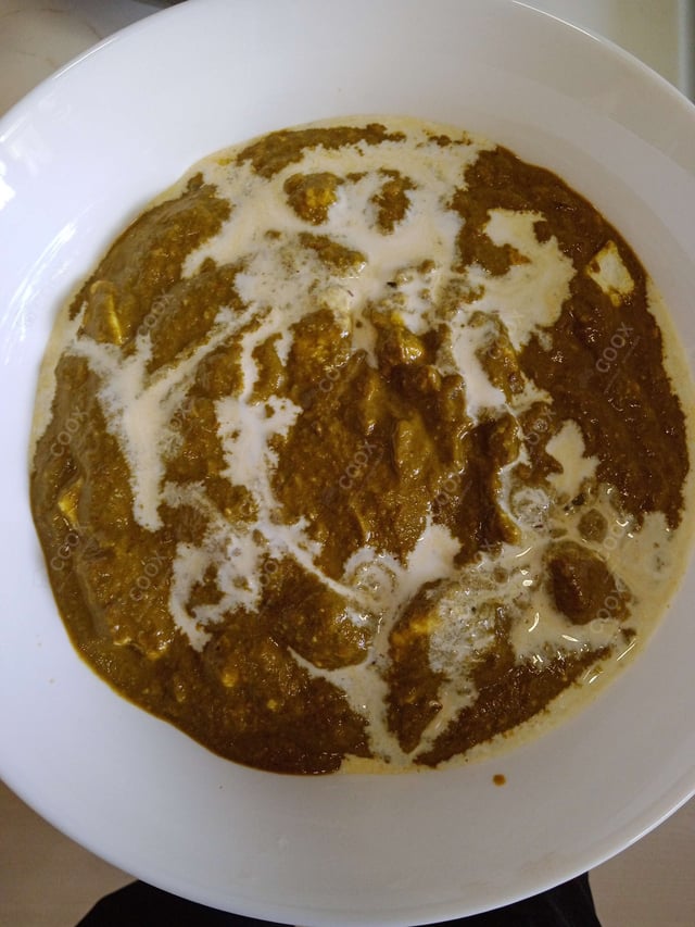 Delicious Palak Paneer prepared by COOX