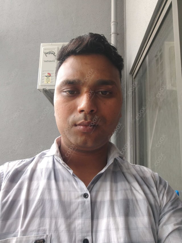 Chef from COOX at bookings. Professional cooks chefs at home