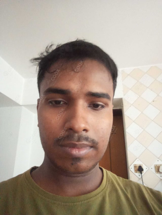 Chef from COOX at bookings. Professional cooks chefs at home