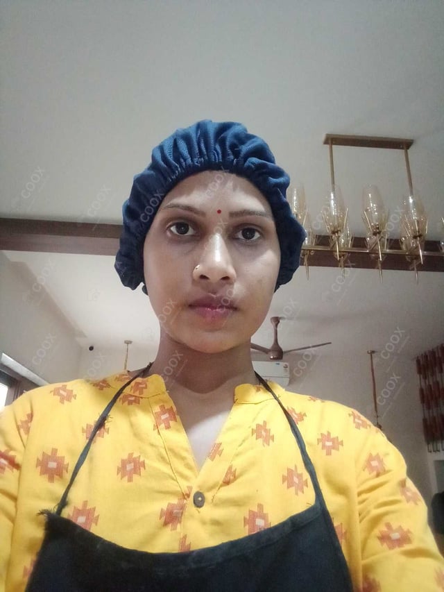 Chef from COOX at bookings. Professional cooks chefs at home