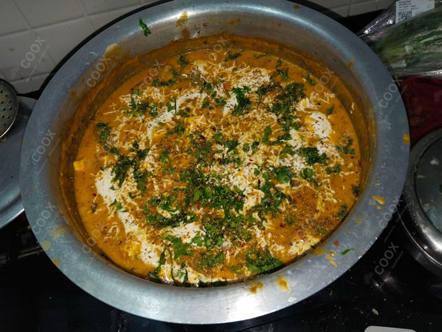 Delicious Kadhai Paneer prepared by COOX