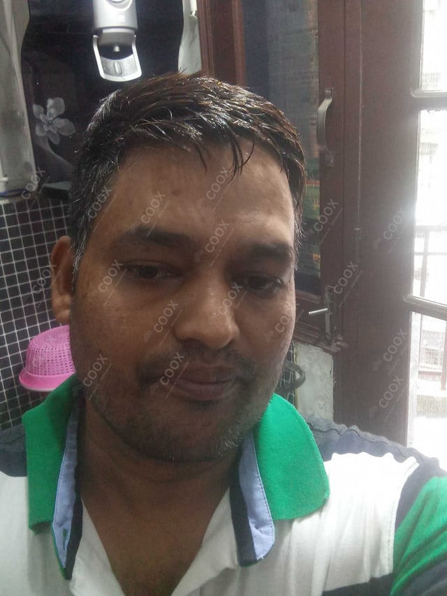 Chef from COOX at bookings. Professional cooks chefs at home