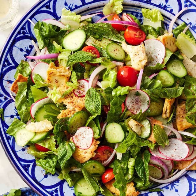 Delicious Fattoush Salad prepared by COOX