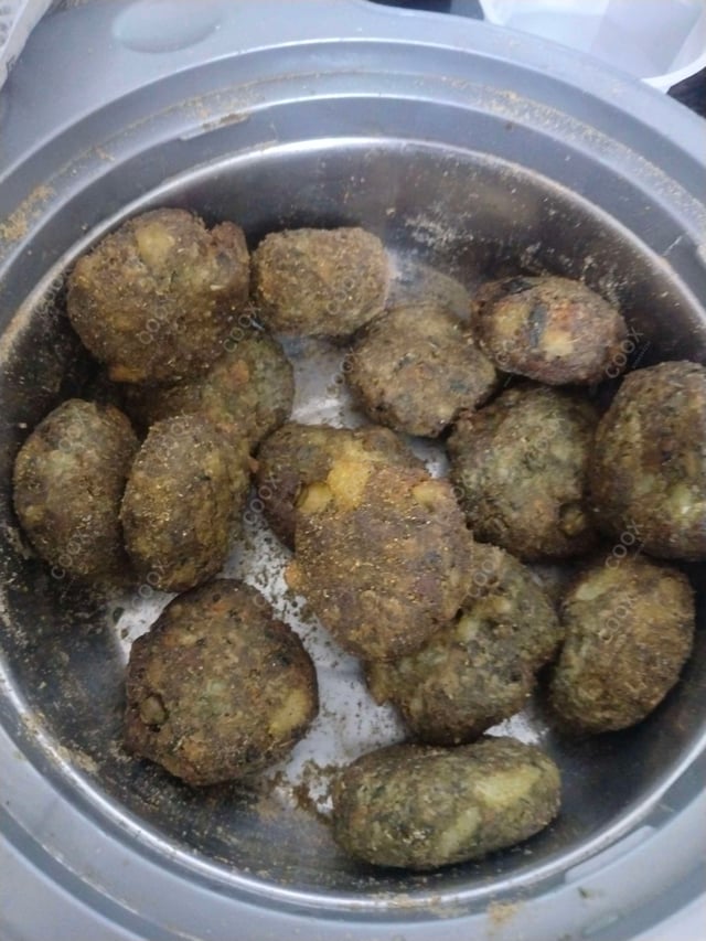 Delicious Hariyali Kebab prepared by COOX