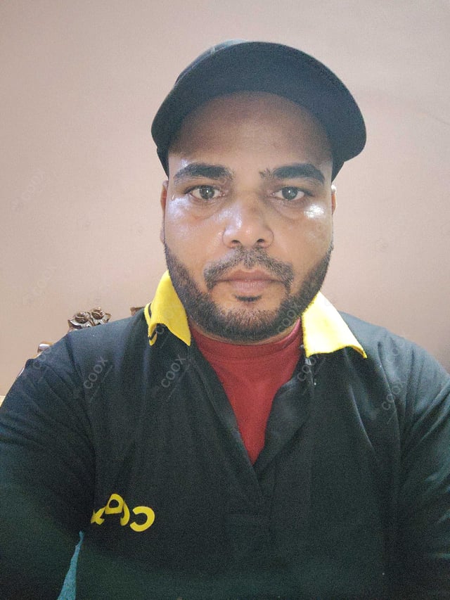 Chef from COOX at bookings. Professional cooks chefs at home