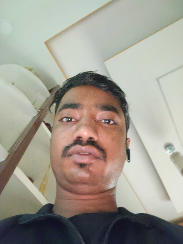 Chef from COOX at bookings. Professional cooks chefs at home