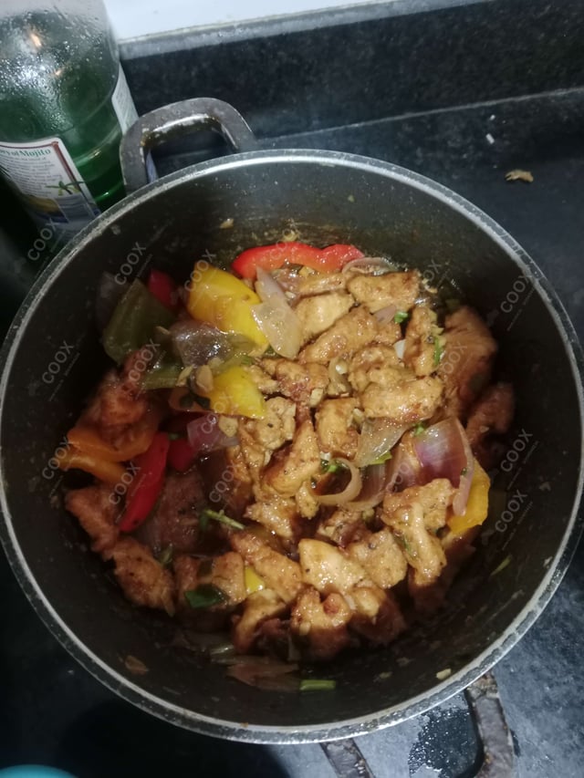 Tasty Crispy Honey Chicken cooked by COOX chefs cooks during occasions parties events at home