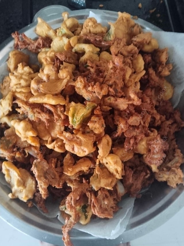 Delicious Mix Pakode prepared by COOX