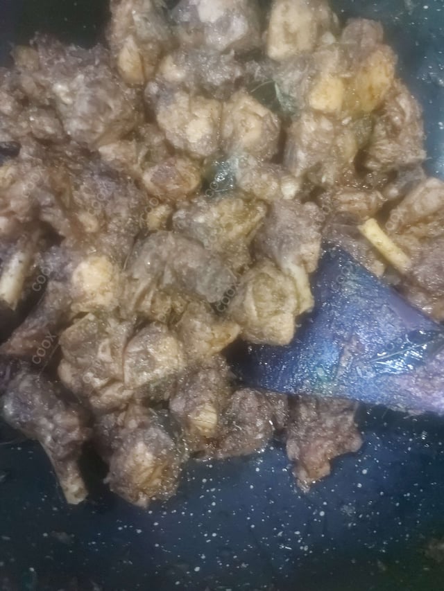 Tasty Chicken Fry cooked by COOX chefs cooks during occasions parties events at home