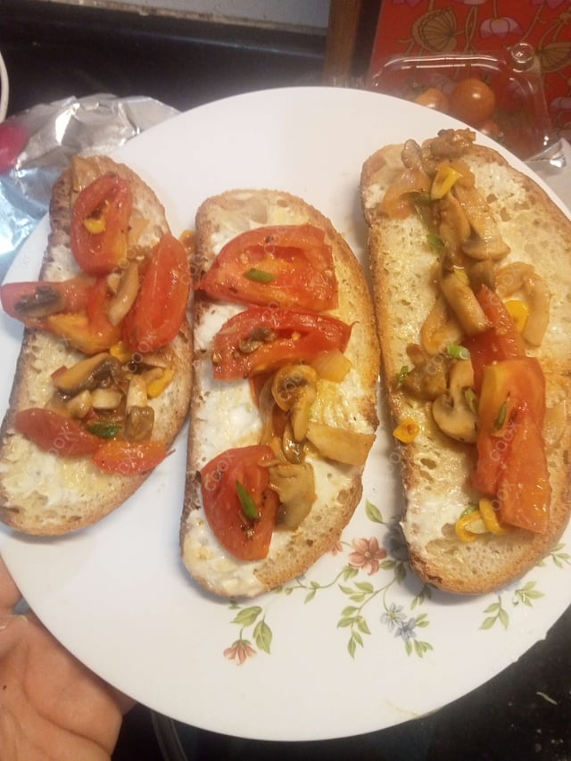 Delicious Tomato Mushroom Bruschetta prepared by COOX