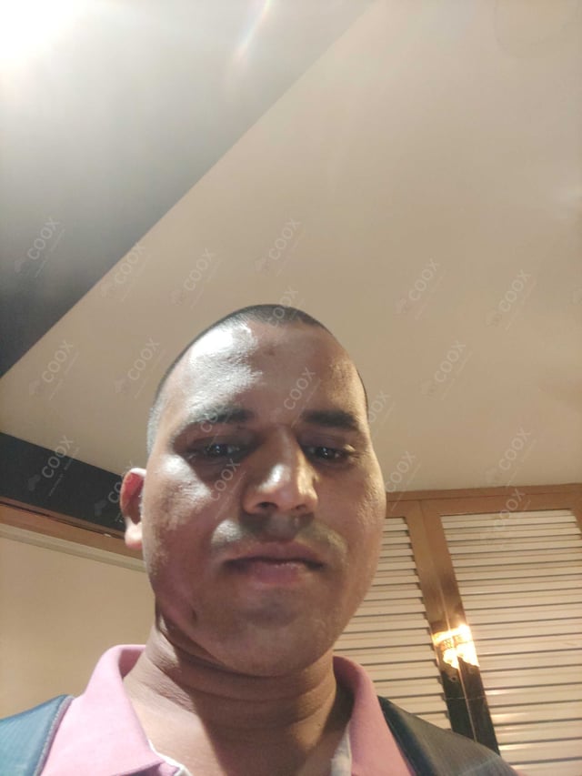 Chef from COOX at bookings. Professional cooks chefs at home