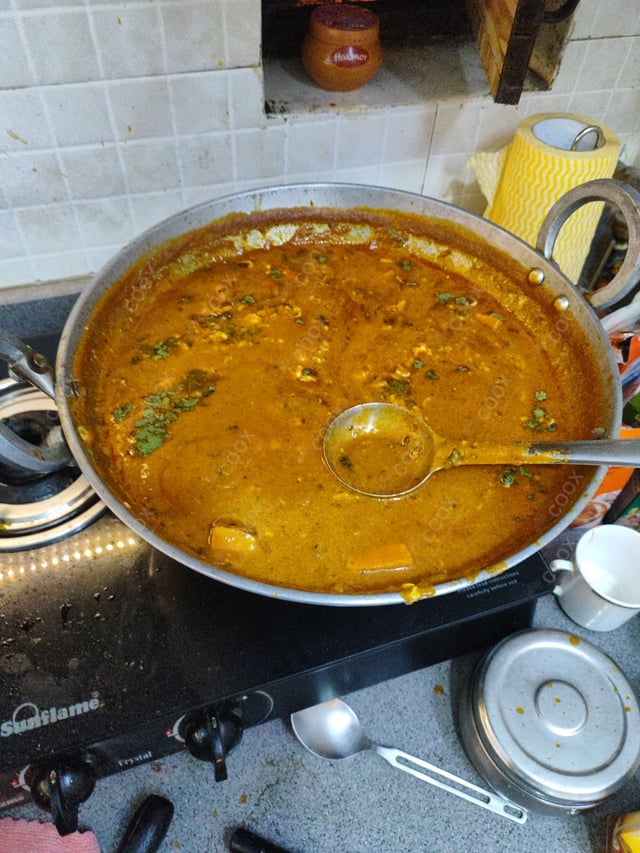 Delicious Paneer Lababdar prepared by COOX