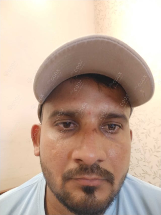 Chef from COOX at bookings. Professional cooks chefs at home