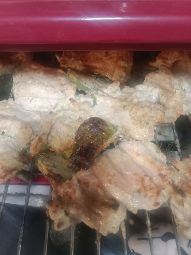 Delicious Murgh Malai Tikka prepared by COOX