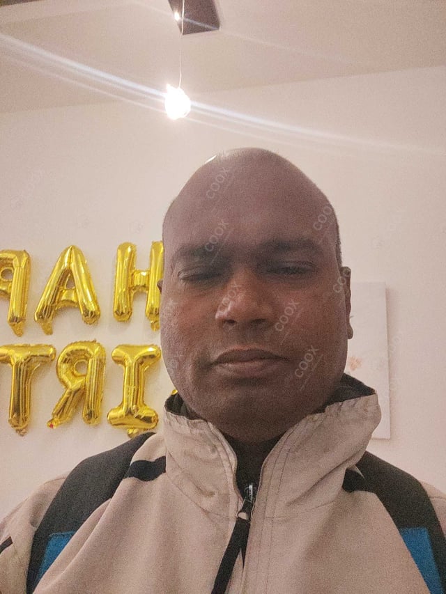 Chef from COOX at bookings. Professional cooks chefs at home