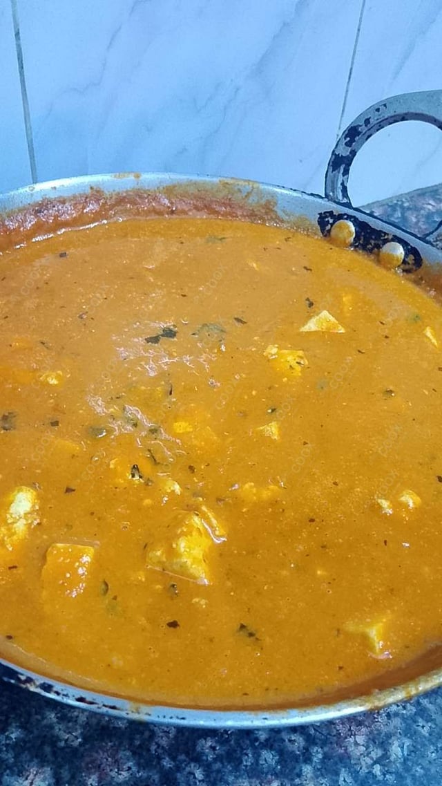 Delicious Paneer Lababdar prepared by COOX
