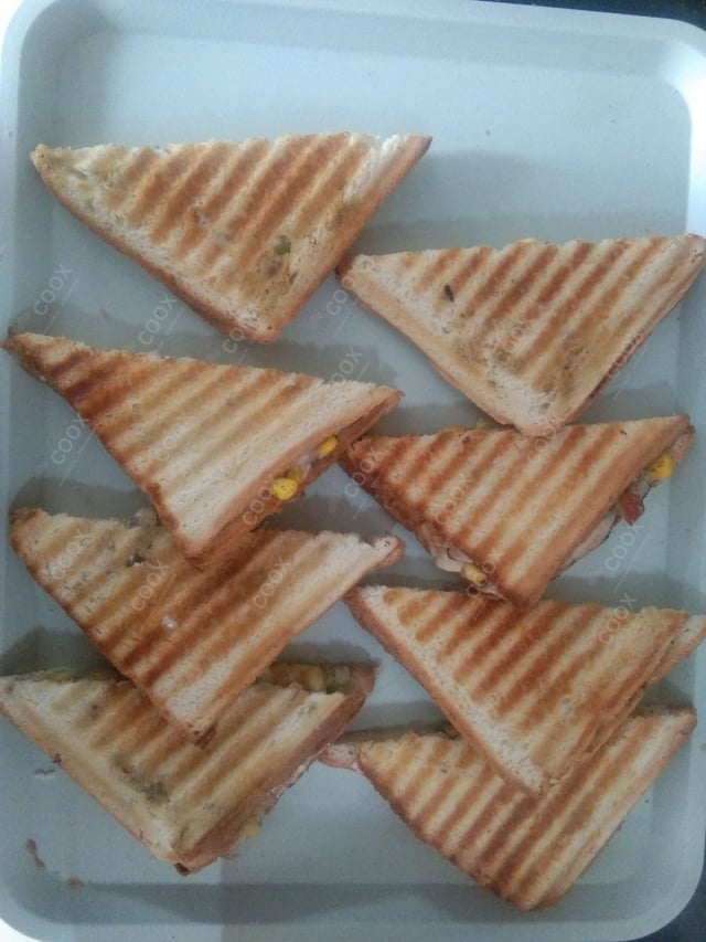 Delicious Sandwich prepared by COOX